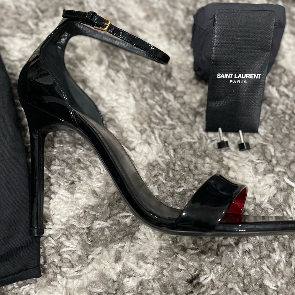 ✨Stunning YSL Black Patent Leather Ankle Strap Stiletto✨ - Picture 8 of 10
